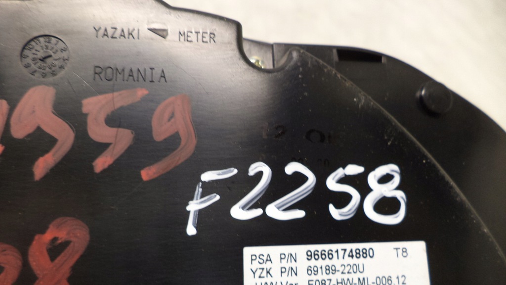 фото №10, Лічильник прилади peugeot 3008 1 i 1.6vti 10r europa