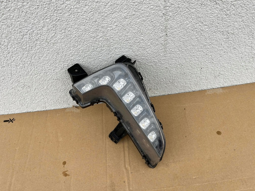 Купити Протитуманна фара led drl правий hyundai ioniq 4 iv 92208-g2000
