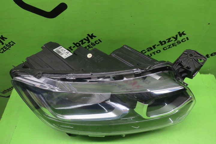 фото №3, Toyota proace city verso фара правый