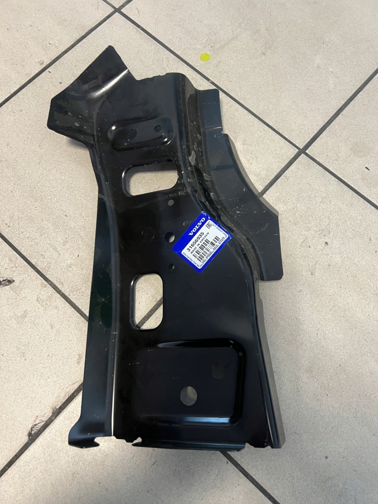 Купить Volvo v60 ii 18- kombi element поперечина заднего внутренний панель фары