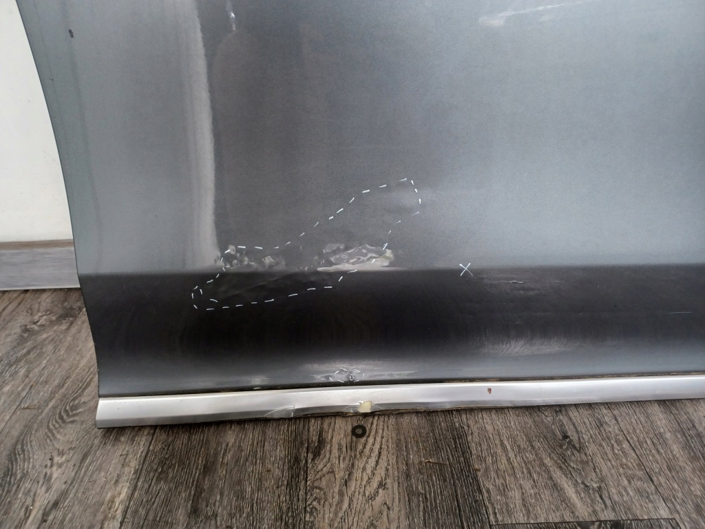 Двері ---- mercedes eqe w295 295 --- передні праве ---- Ціна