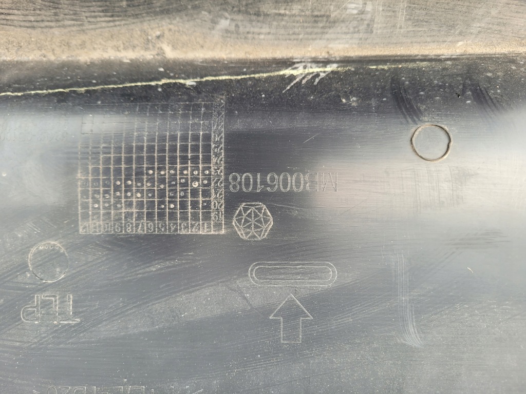 Toyota yaris iv 4 | бампер диффузор спойлер задний cross 52159-0db40 | 0689 в Украине