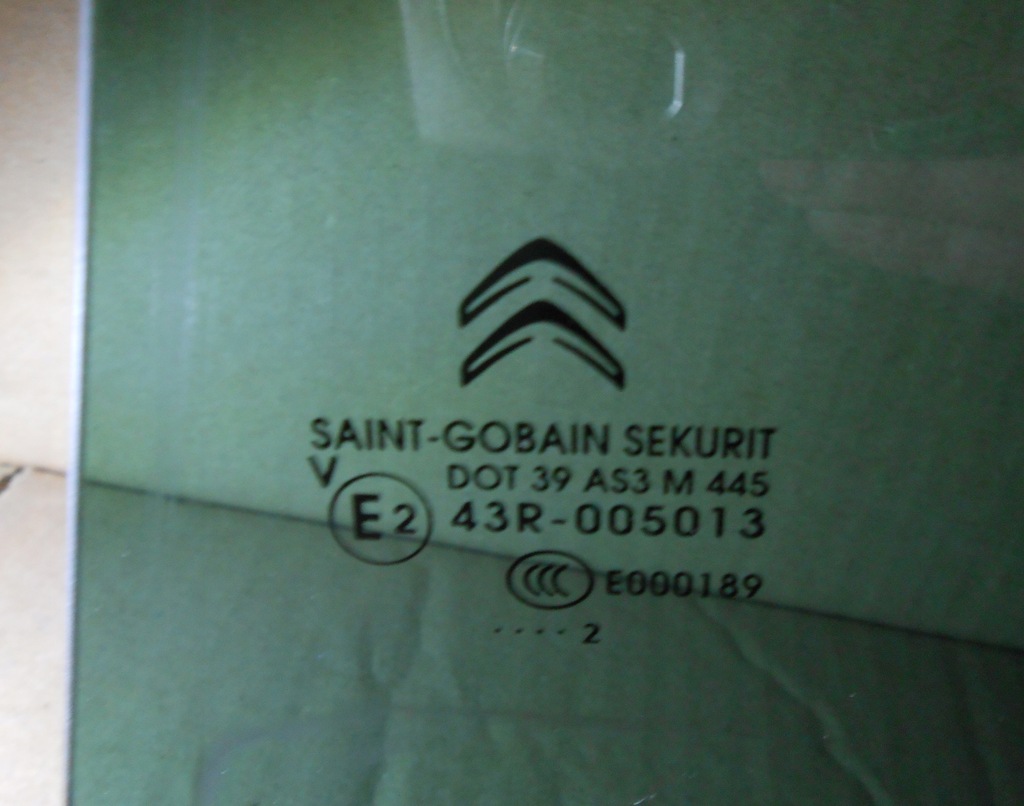 фото №2, Citroen ds5 стекло дверь задняя 12 r