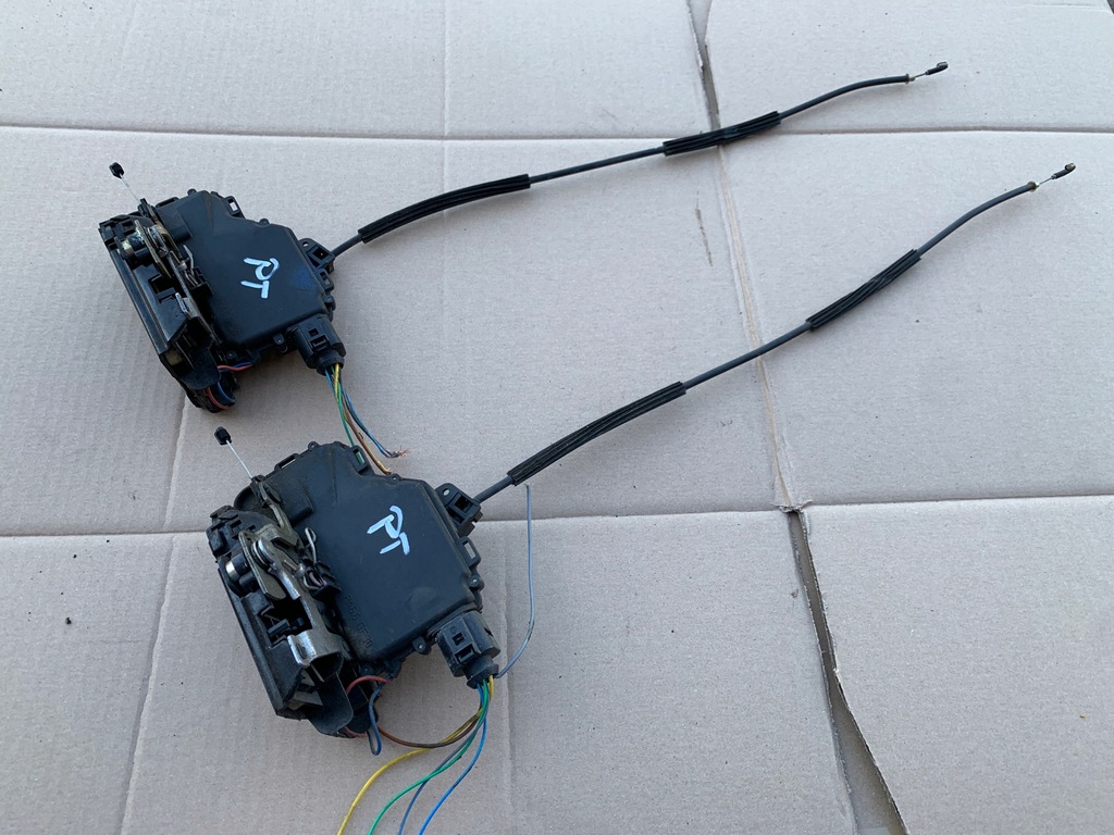 фото №1, Замок дверь задняя задний правый octavia i 1 оригинал 100% исправный