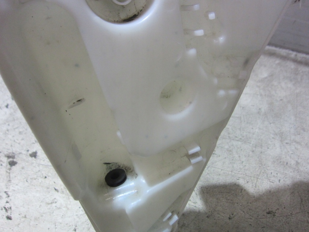 Купити Bmw x5 f15 f16 f85 бак бачок рідина do омивача 61667304067