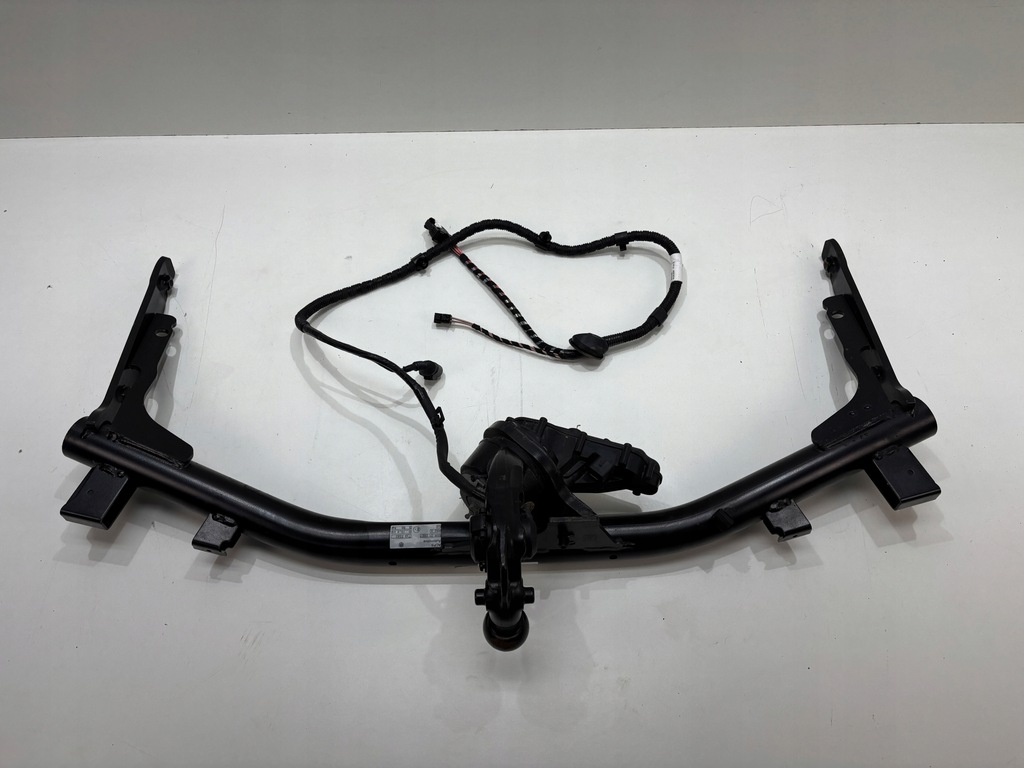 фото №7, Hak буксирувальний vw golf viii kombi 5h9803881d