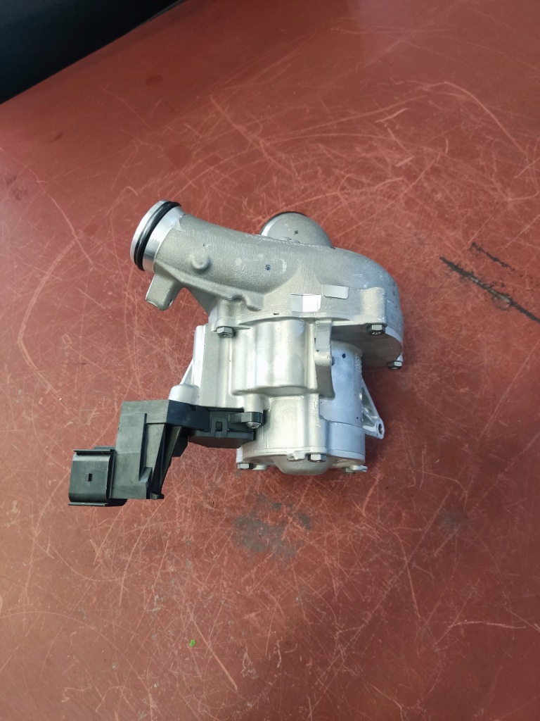 Турбонагнетатель borgwarner mercedes-benz a2540909300 в Украине