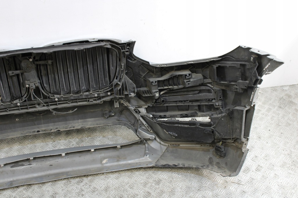 фото №8, Бампер перед передний 4 x pdc bmw x3 g01