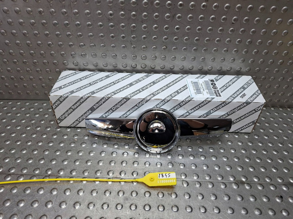 фото №1, Молдинг решётка pod значок хром alfa romeo 159 60690396