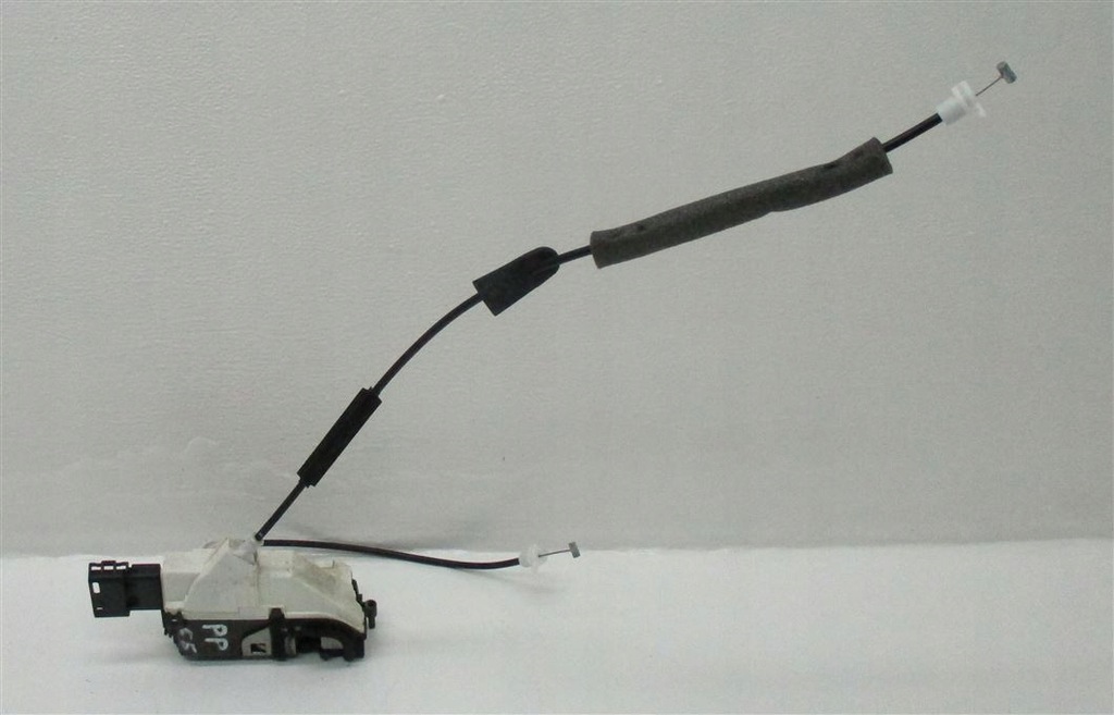 фото №1, Citroen оригинальный номер 574387 замок дверь