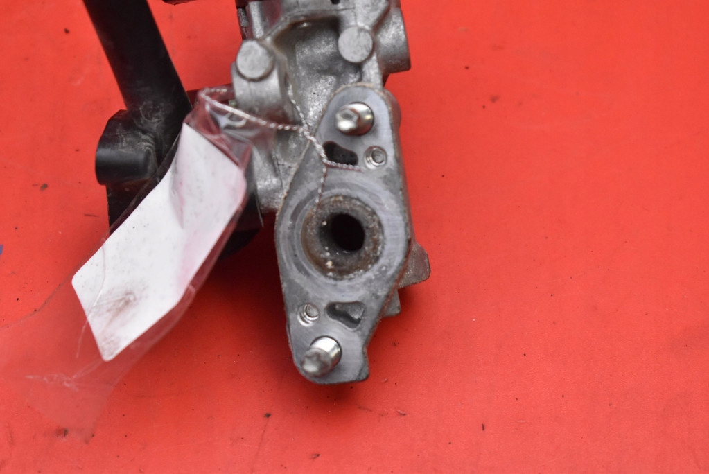 Клапан egr 25620-40040 toyota yaris 3 iii 1.0 69 km 17-19 Оригинал