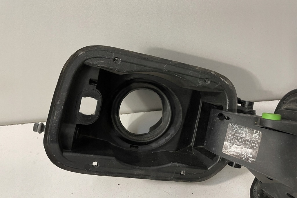 фото №9, Кришка бака пального bmw 3 coupe e92 7117982 2008