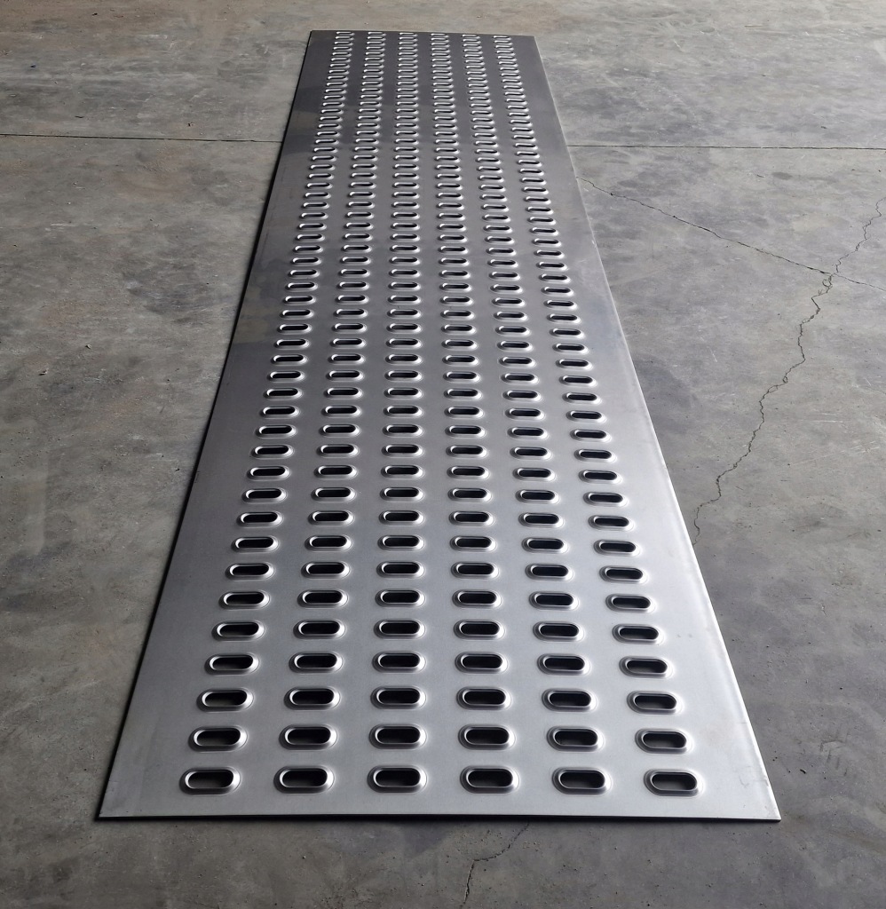 Лист lohr алюминиевая 75x300cm сертификат vdi 2700 najazd платформа эвакуатор Доставка