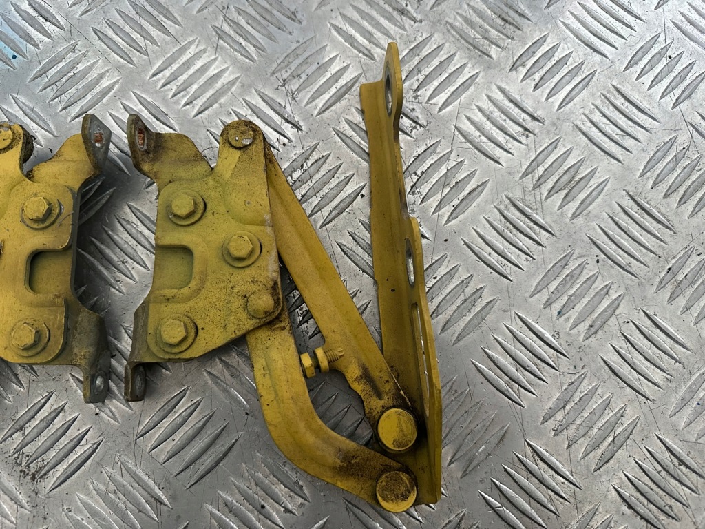 фото №2, Opel corsa d петли капот z40q