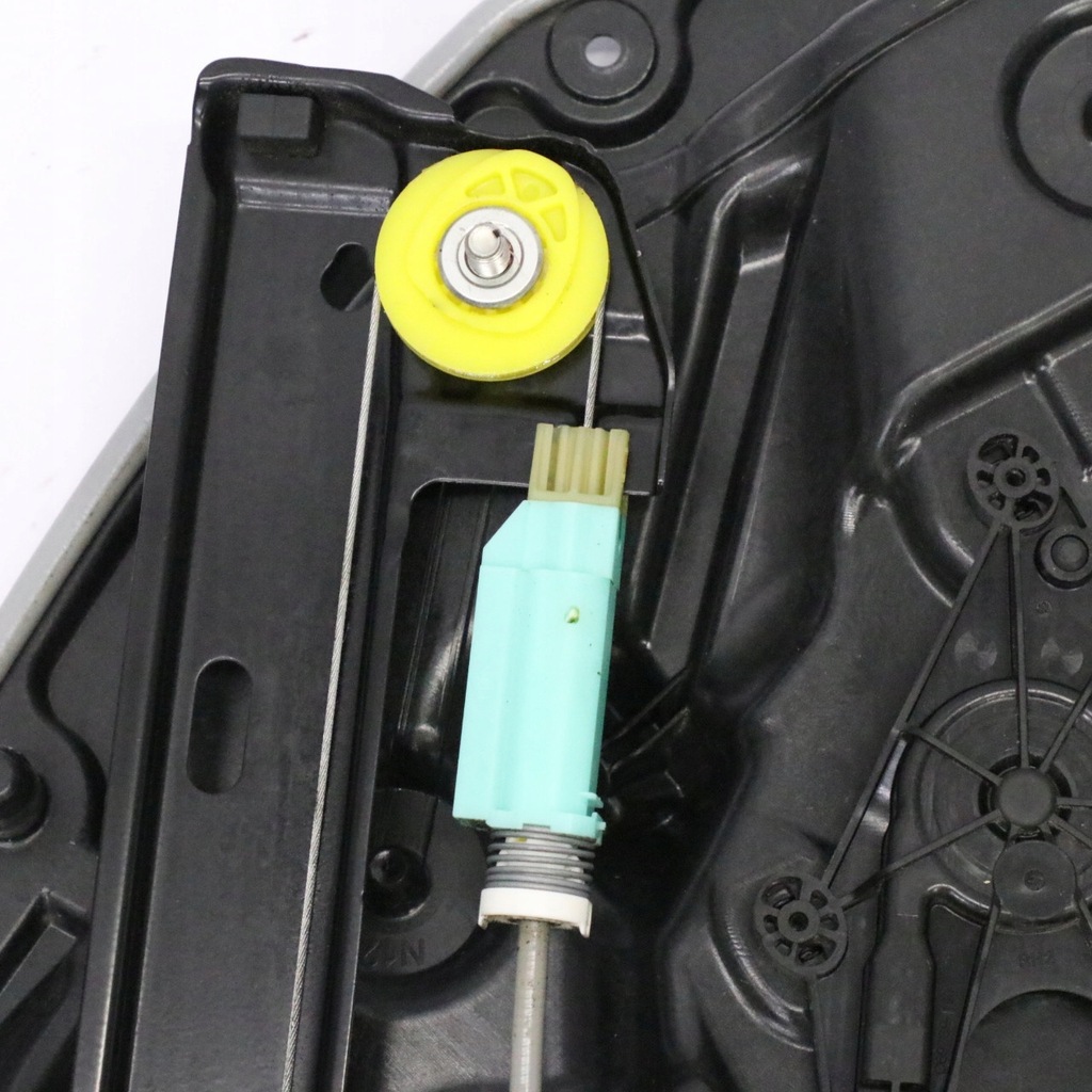 фото №12, Mercedes cla c118 coupe подъемник стекло задних дверь левых a1187300501