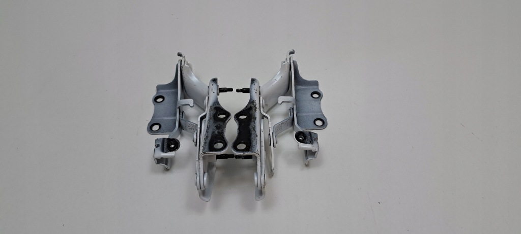 фото №1, Lexus es петля капот левый 53420-33380