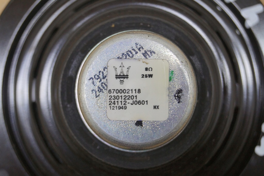 фото №7, Динамик harman kardon maserati оригинальный номер 670002118