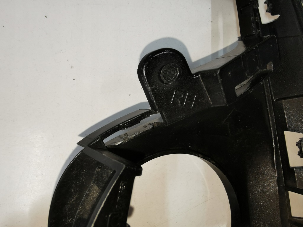 фото №11, Решітка бампера toyota yaris iii lift права 778.