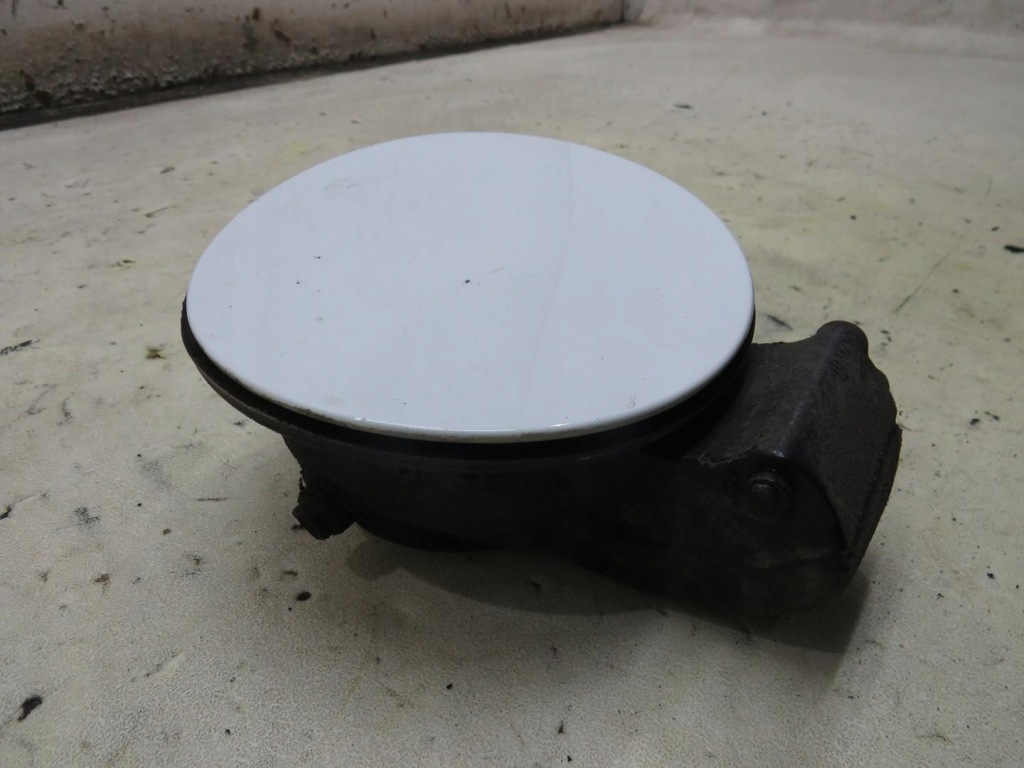 фото №3, Кришка заливної пального 614-46 volvo v40 ii