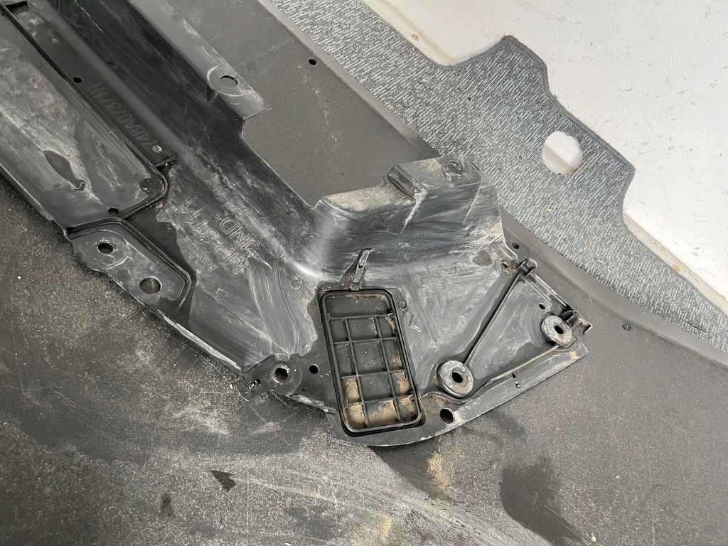 фото №10, Renault megane iv kombi защита подвеска 748a07371r оригинал