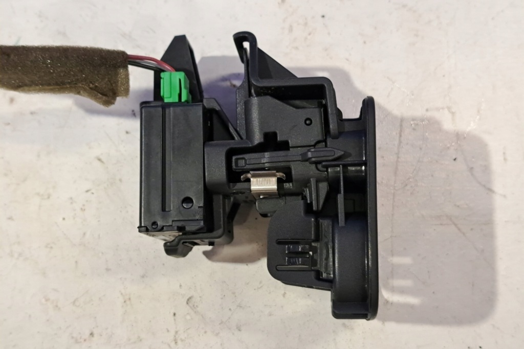 фото №5, Модуль керування keyless volvo xc70 ii ah4n15607ae 3.2l бензиновий 171kw 2015