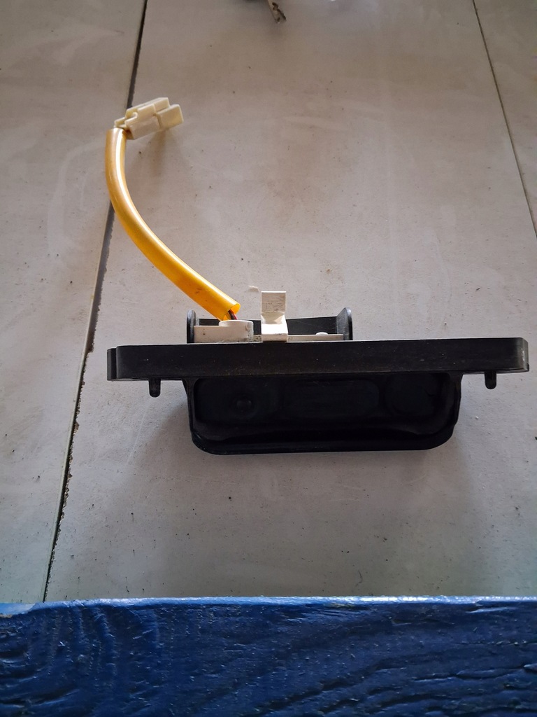 фото №1, Citroen c4 aircross микровыключатель задний крышки