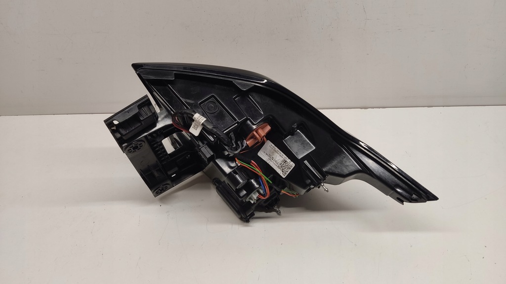 фото №5, Kia sportage 5 v лампа задні led права задня правий