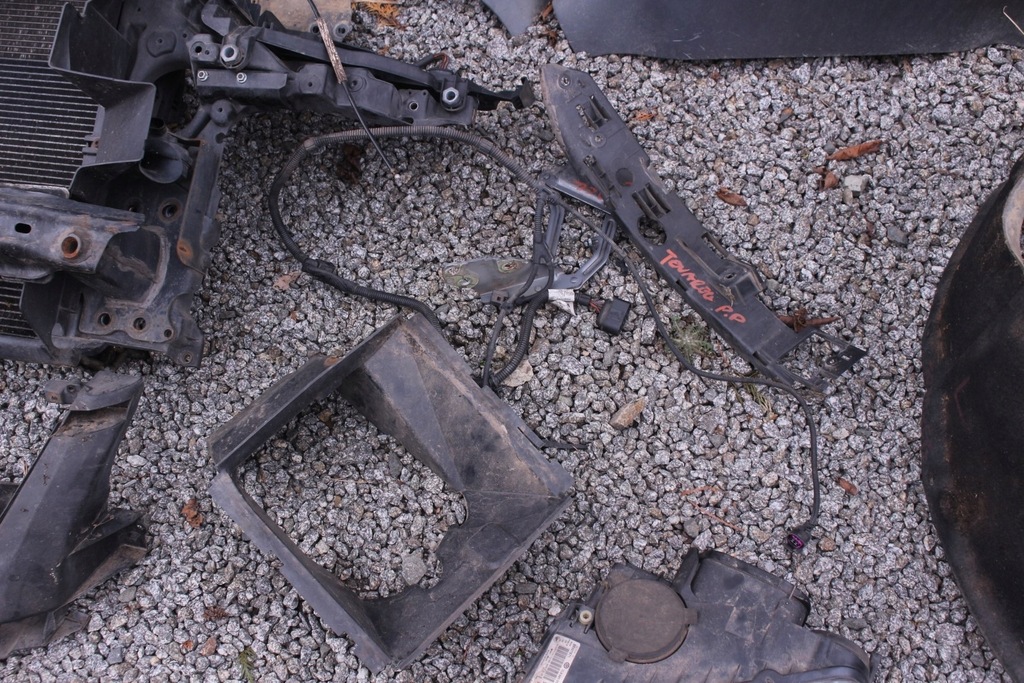 фото №14, Vw touareg 7l kompletny перед капот бампер крила лампи ld7z