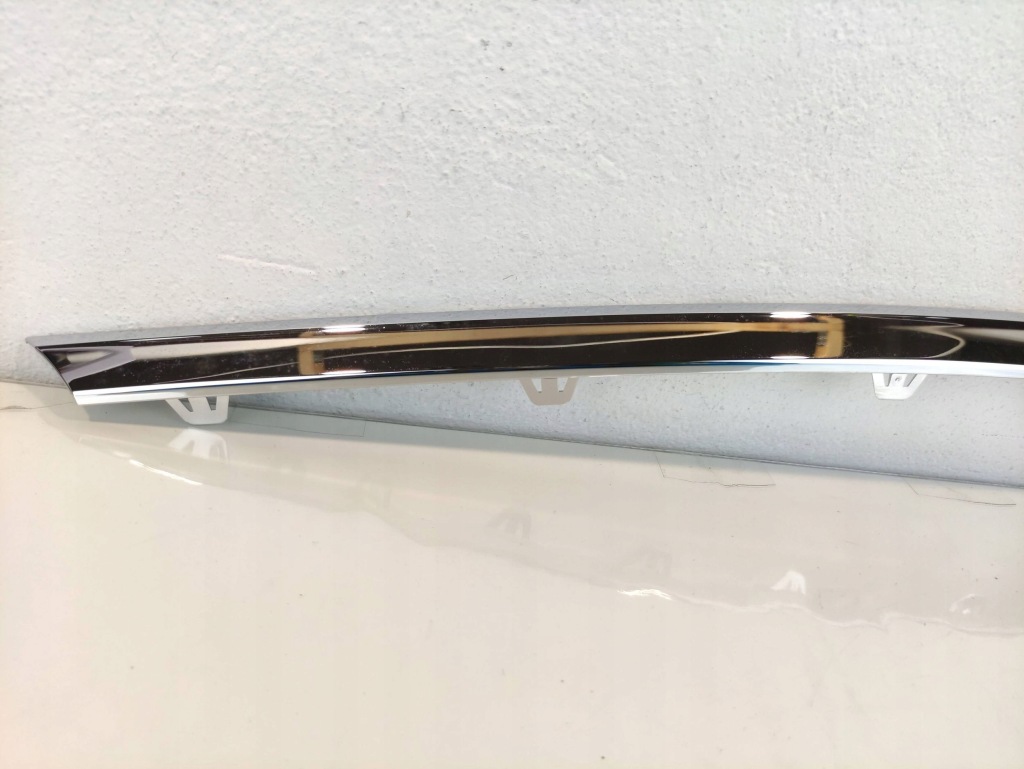 Vw t6 7la молдинг хром бампера правий перед 7la853764 Київ