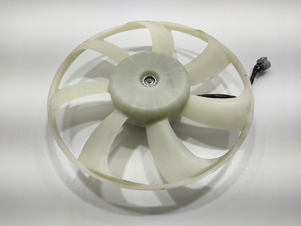 Вентилятор радіатора rx450 rx450h 3 16363-31390 Доставка