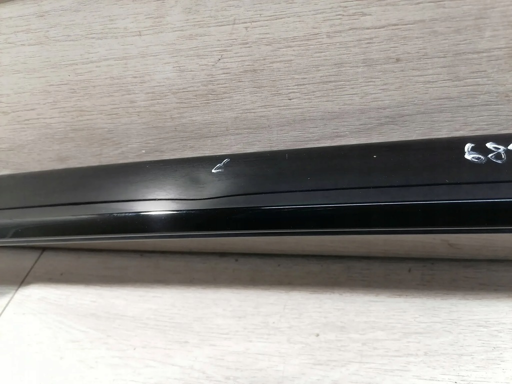 фото №9, Taycan рейлинг крышный правый 9j0860026