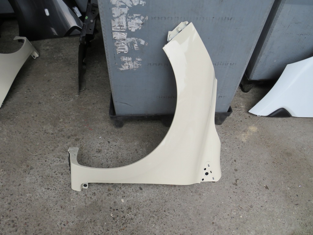 фото №1, Крыло левый передний d16 renault clio 4 iv