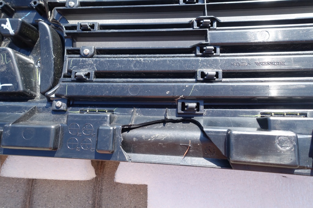 фото №11, Honda hr-v iii lift решітка радіатора решітка радіатора захист оригінал