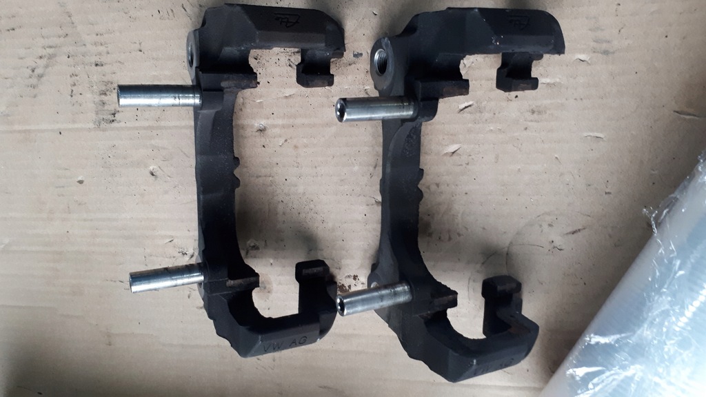 фото №8, A4 b9 8w скоба супорт перед лівий правий 314 a5 8w