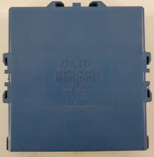 фото №1, Toyota corolla verso ii модуль зажигания 89618-0f020