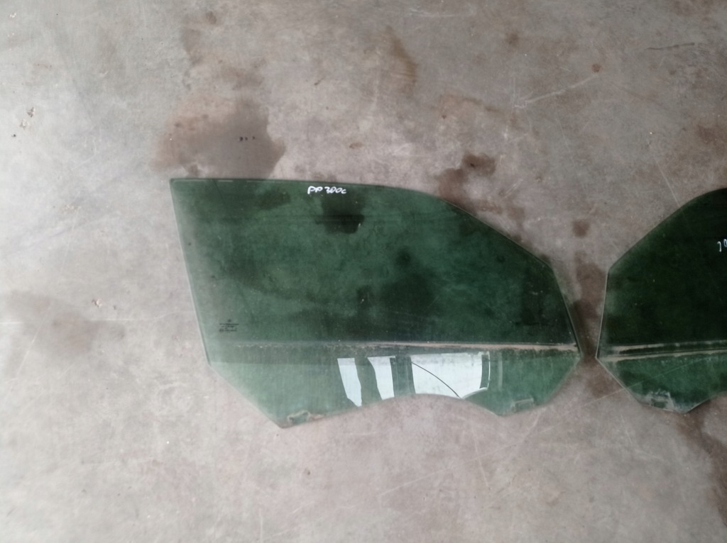 фото №6, Chrysler 300c стекло дверь правый перед