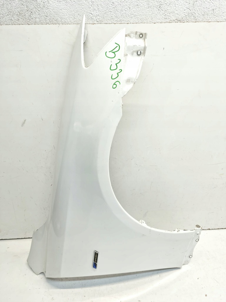 фото №1, Lexus is 220 250 lift f sport крыло перед передний правый