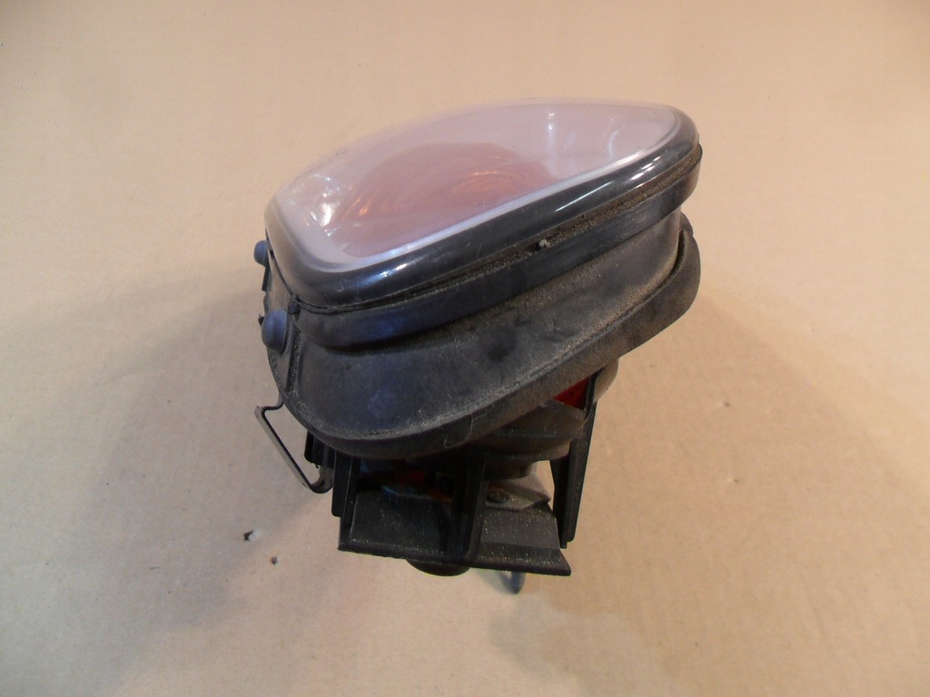 фото №8, Лампа правая задняя mini one 1,6i 2004