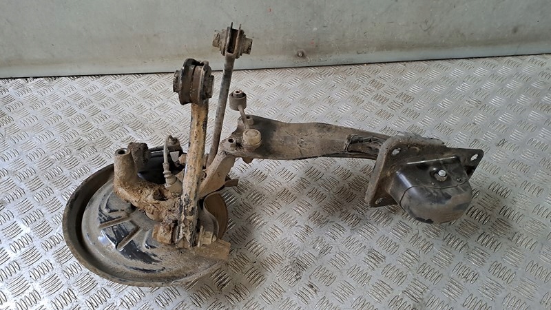 фото №5, Подвеска задние правое поворотный кулак задняя altea xl 13r