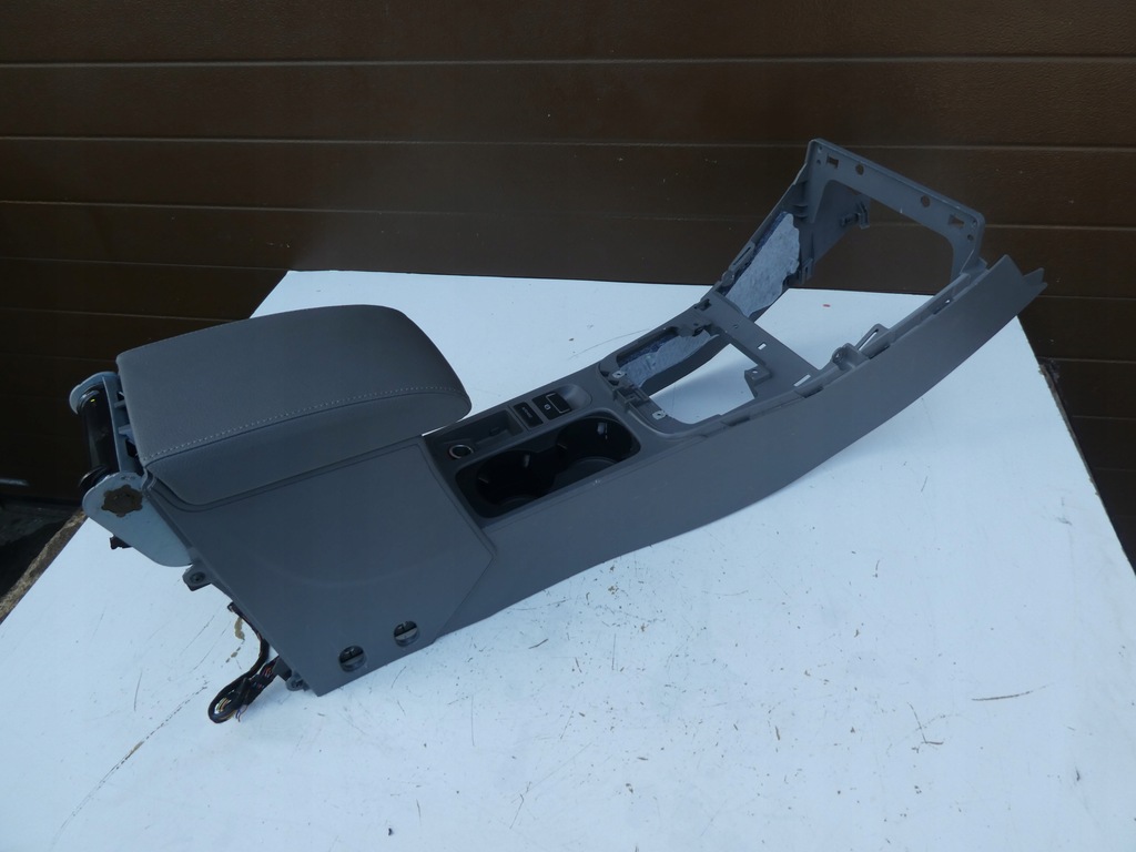 фото №5, Туннель подлокотник vw sharan alhambra 5m0864207g