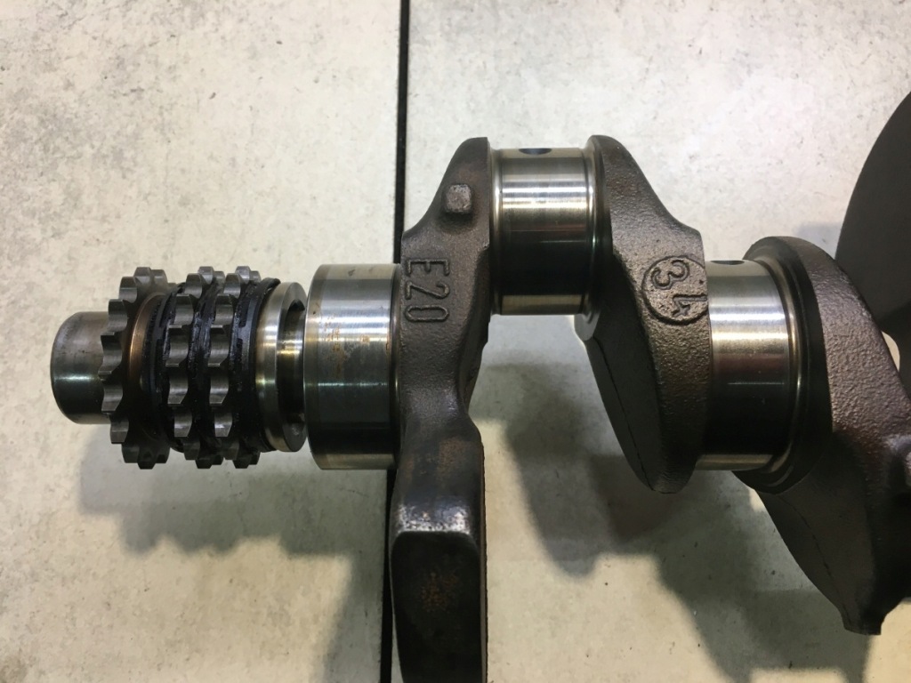 Wał коленчатый mercedes w210 2.0 Киев