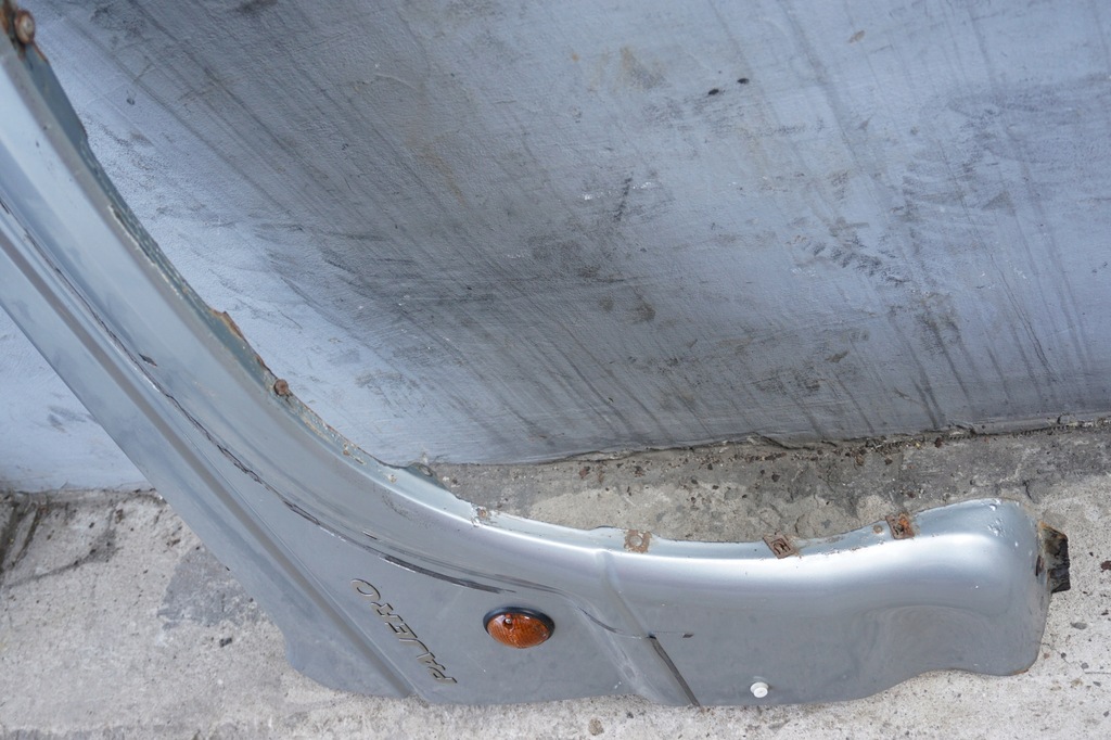 фото №10, Mitsubishi pajero ii крила правий перед 91-99r