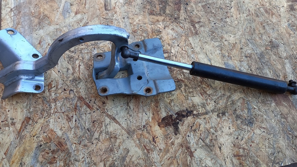 фото №5, Петля кришки honda acoord