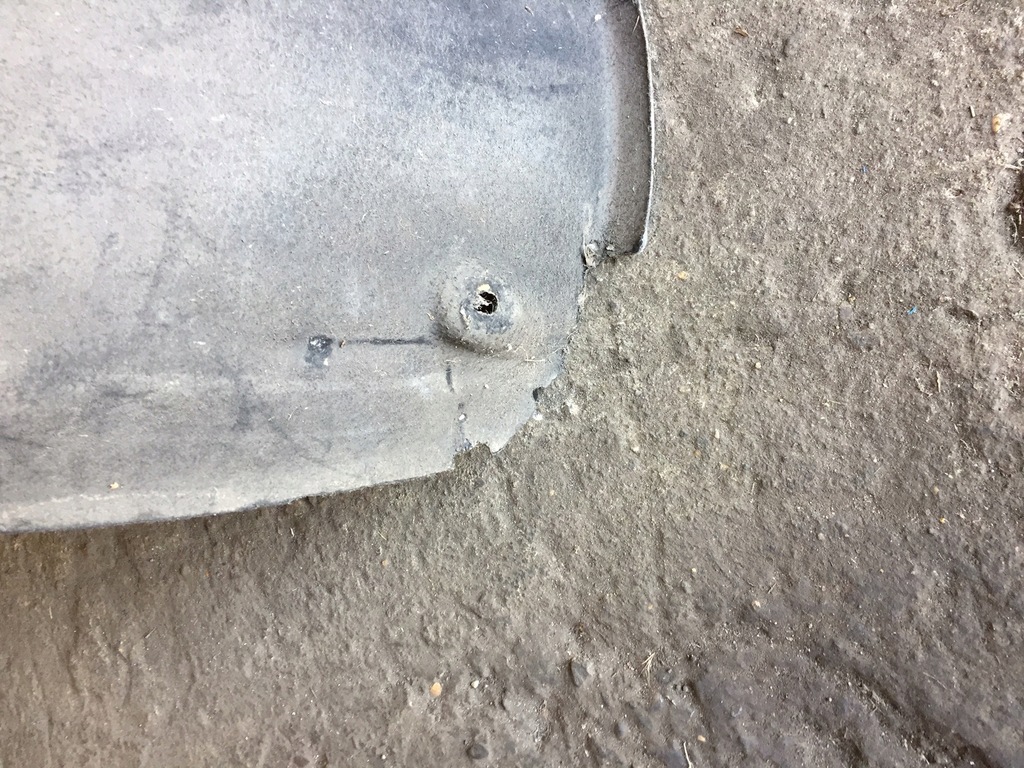 фото №6, Audi a5 8t підкрилок обшивка ліва передні 08-11r