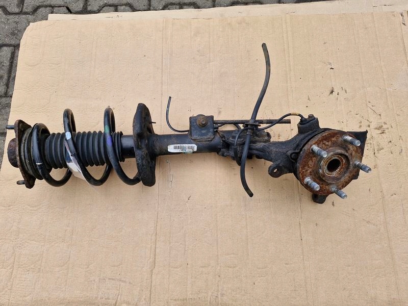 фото №1, Kia optima 3 iii 1.7 crdi амортизационная стойка правый перед поворотный кулак правая ступица