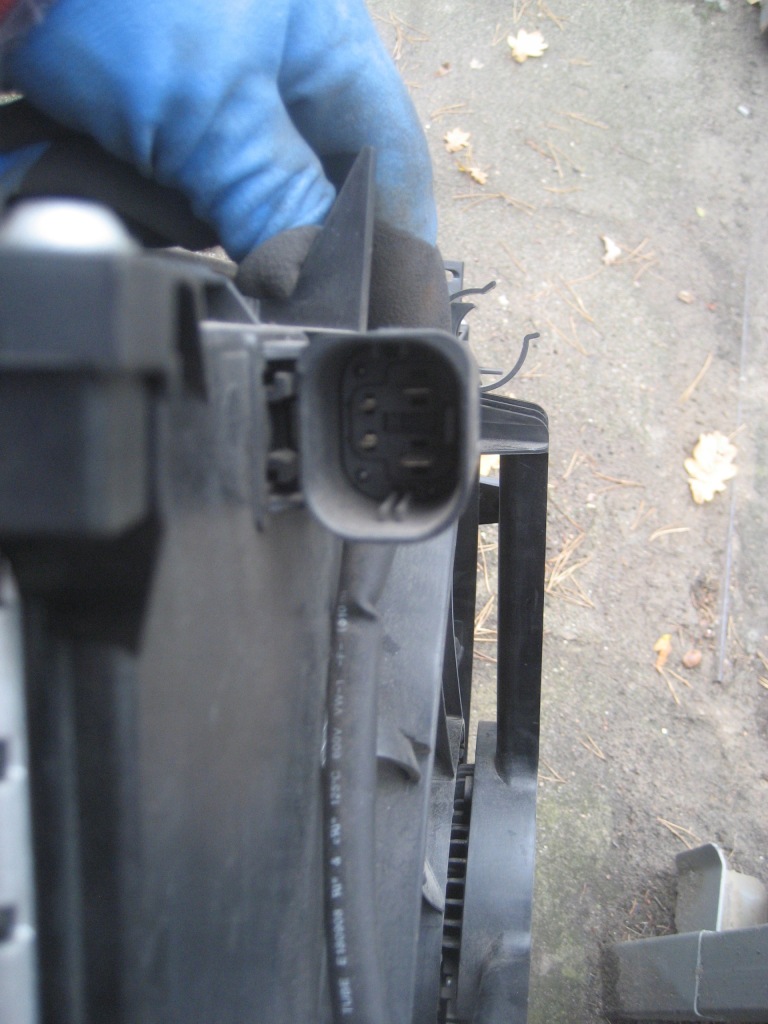 Bmw ix1 ix2 u11 23-26r радиатор воды вентилятор Цена