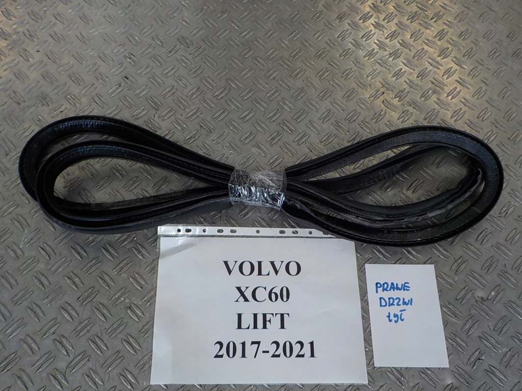 фото №1, Volvo xc60 ii 17-21 прокладка дверь правое перед