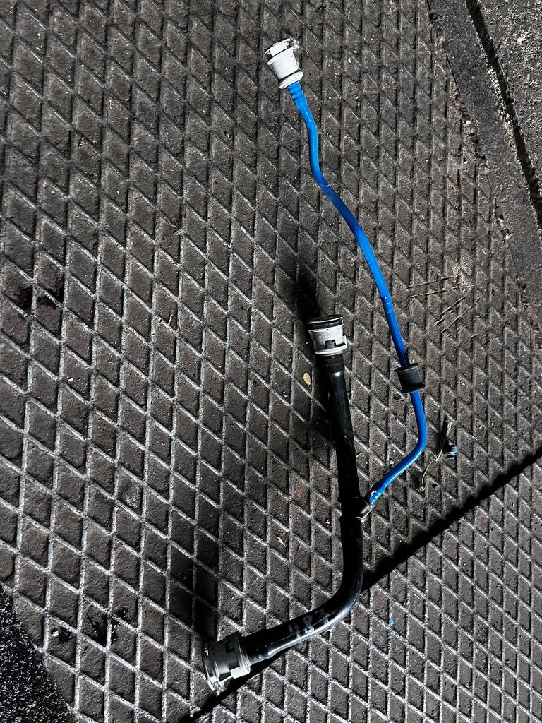 фото №1, 487 alfa romeo stelvio giulia труба wąż шланг заливная горловина топлива