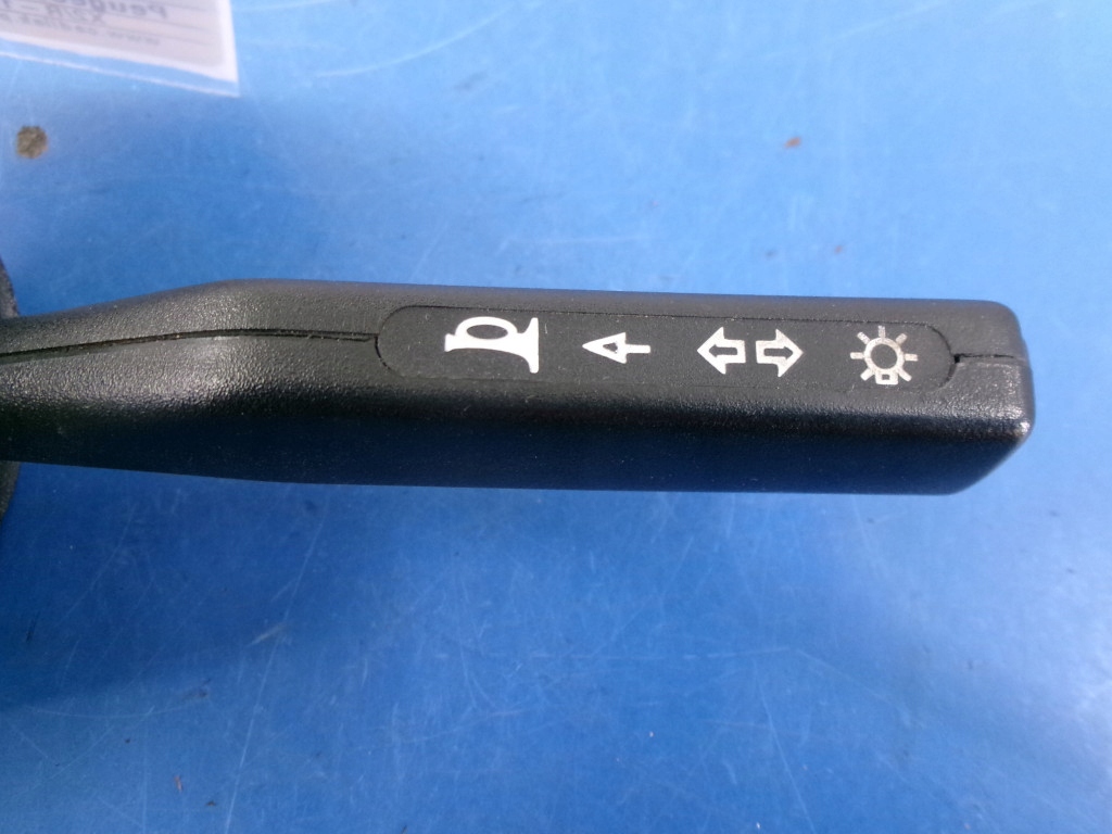 Peugeot 309 переключатель комбинированный рычаг света 9753038580 с Разборки