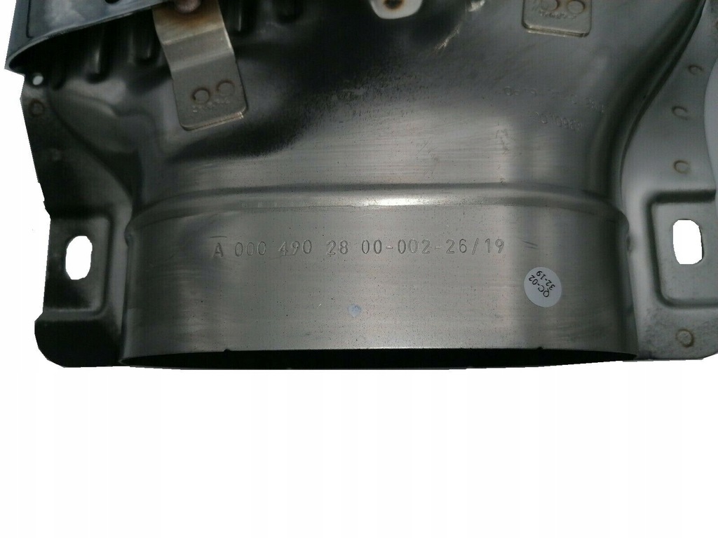 фото №8, Наконечники глушника mercedes c w205 c205 c63 amg w206 glc w253 c253 x253 oryg.